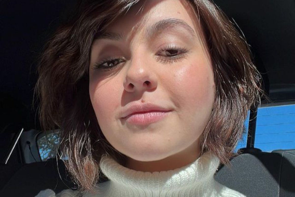 Klara Castanho faz 1ª publicação após revelar estupro e gravidez: 'estou me cuidando'