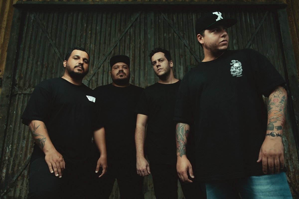 Bayside Kings questiona o tempo da sociedade e da política em novo EP