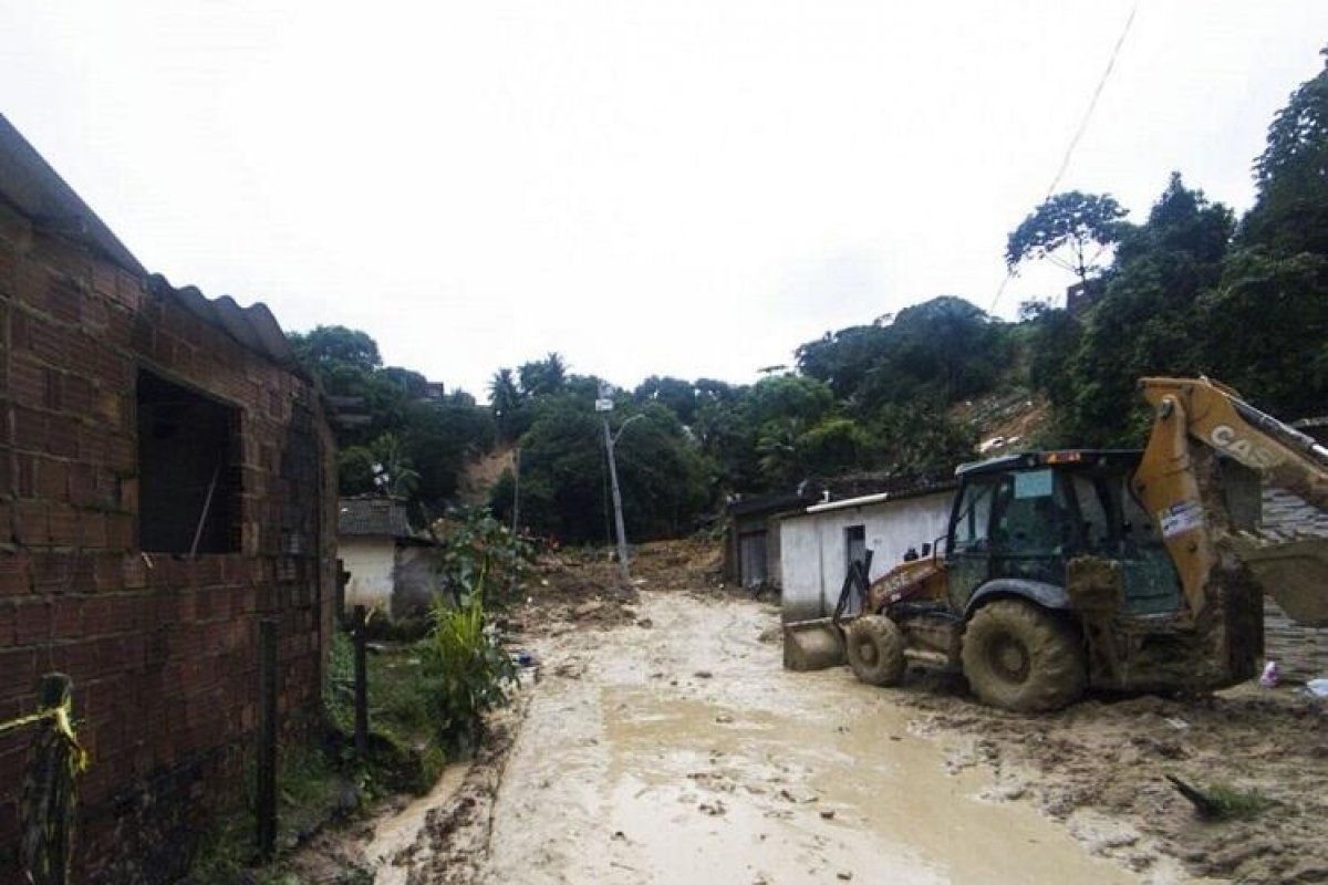 Chuva no Nordeste foi agravada por mudança climática, diz estudo