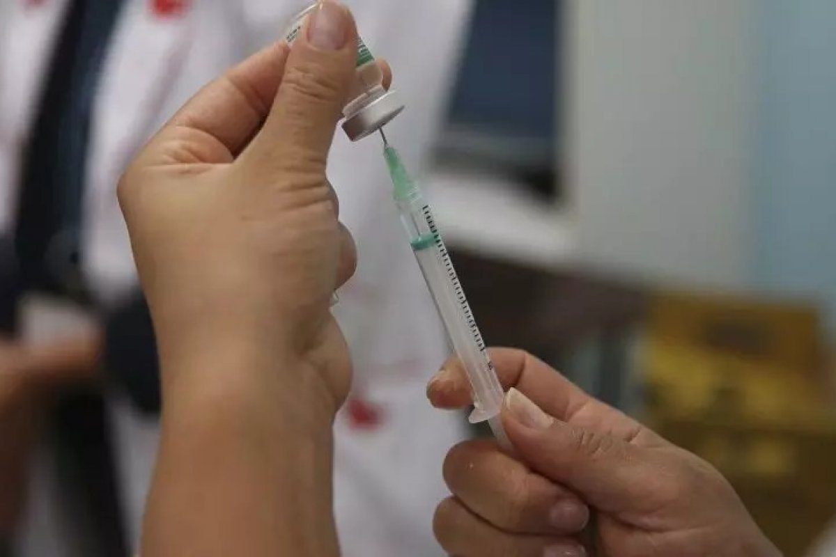 Ministério da Saúde amplia público para vacina contra HPV; veja