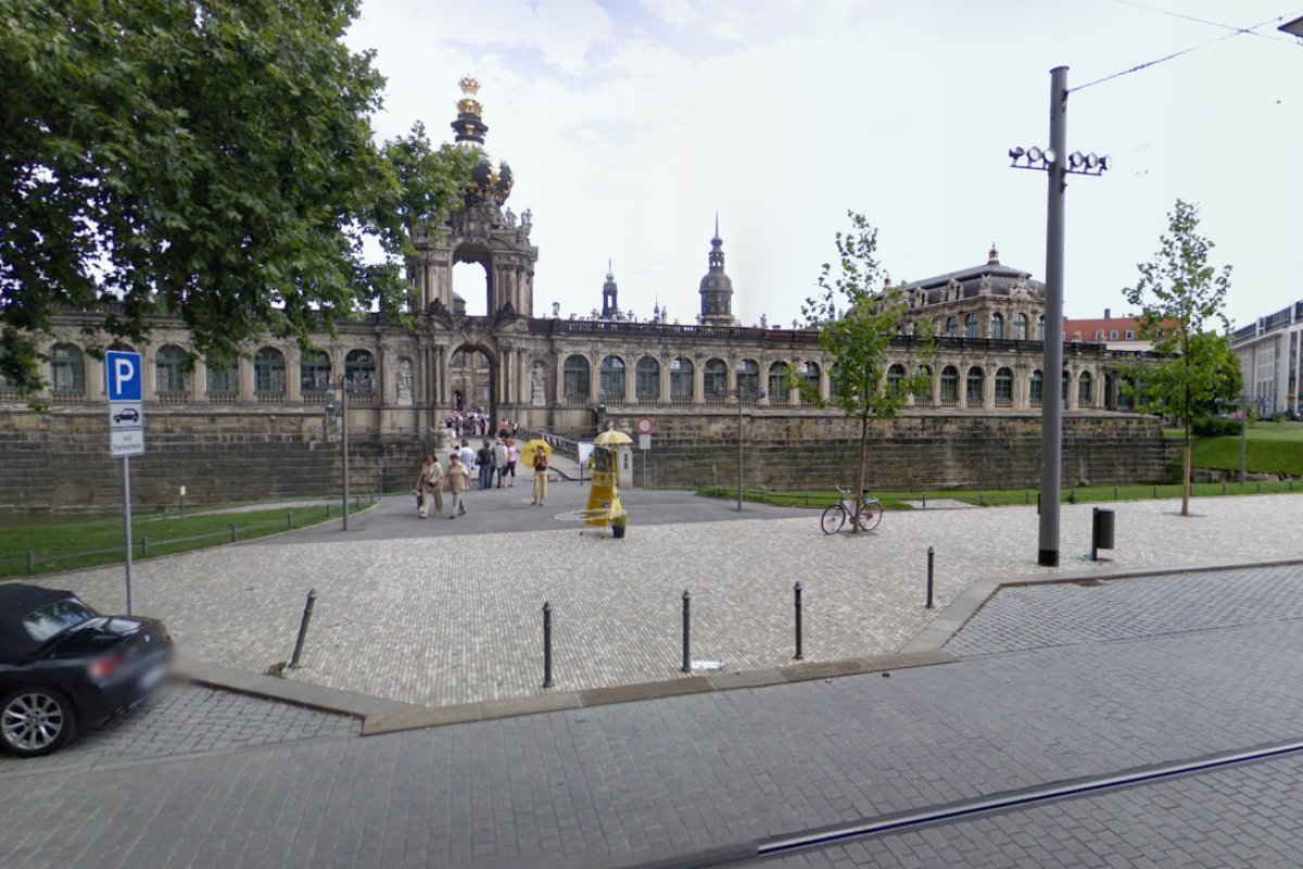 Cidade na Alemanha decreta 'emergência nazista'