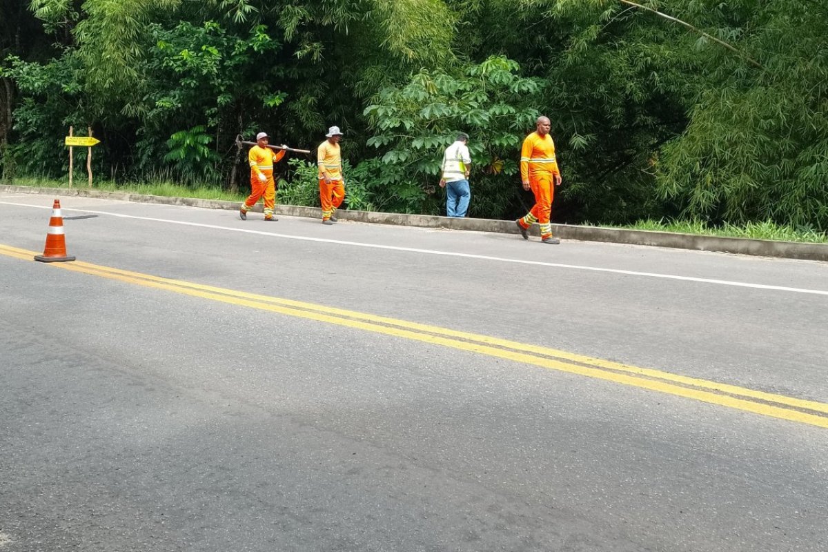 Serviços de manutenção na BA-099 devem seguir até este domingo (10)