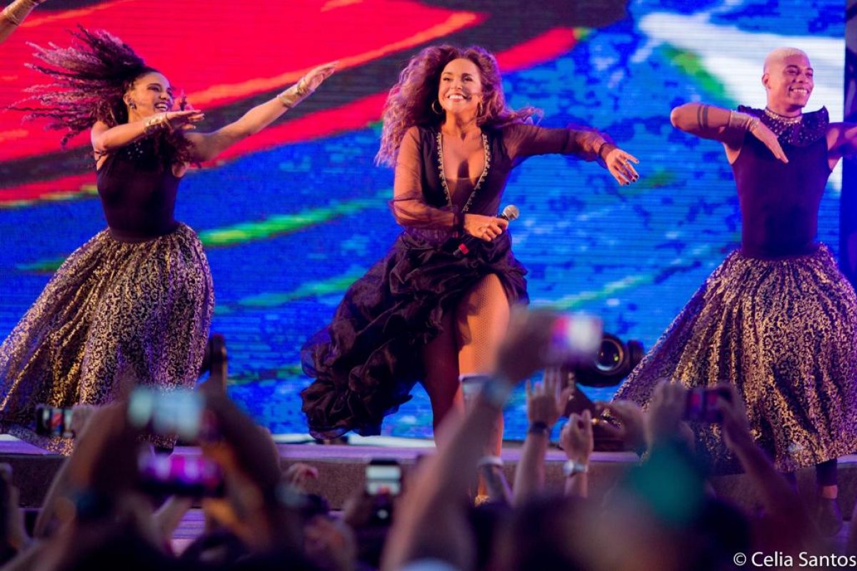 Após 5 anos, Daniela Mercury traz de volta o "Camarote da Rainha"