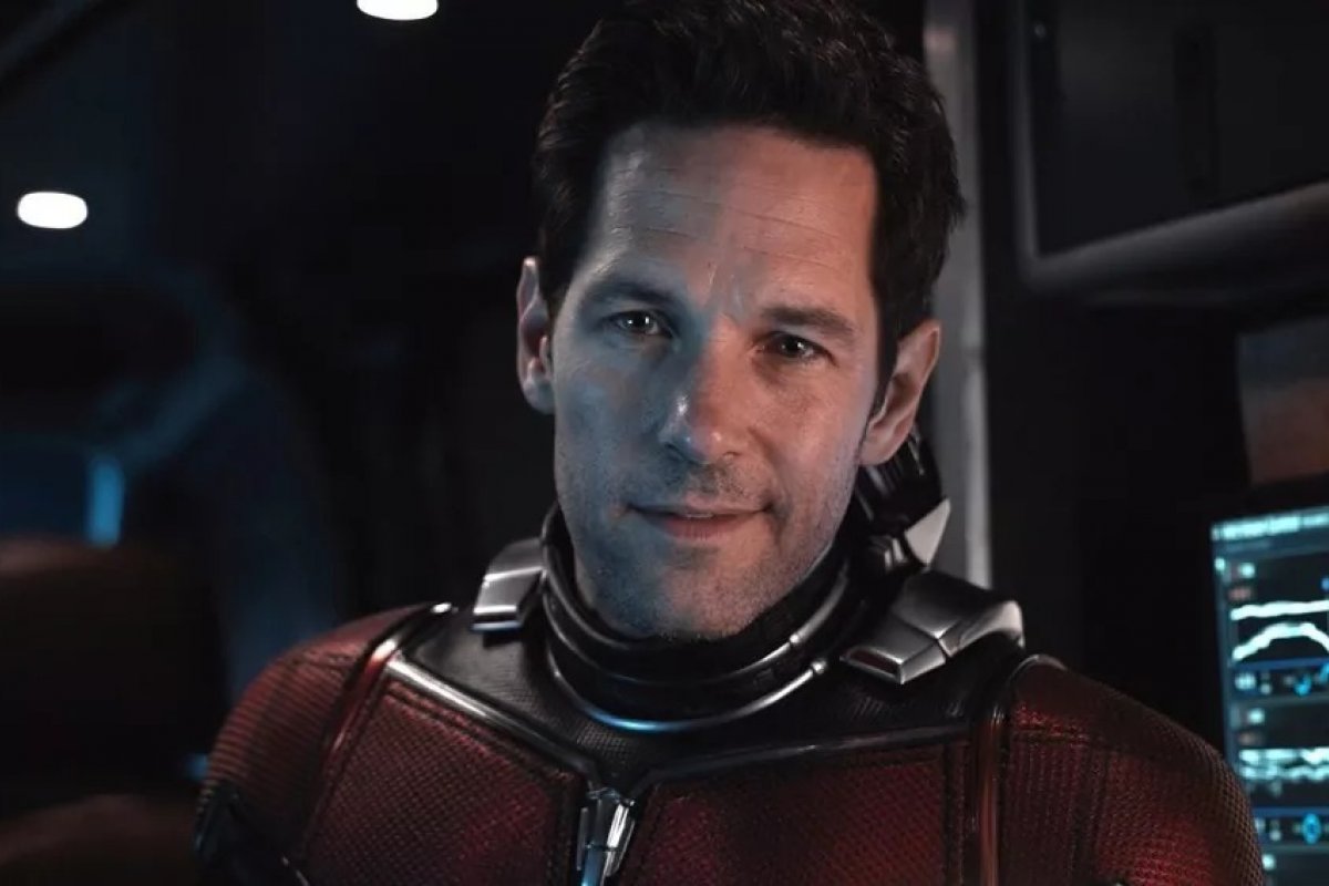 Paul Rudd manda carta e capacete para garoto vítima de bullying no colégio