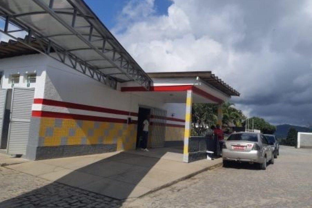 Após atirar acidentalmente na própria perna, idoso morre no interior da Bahia