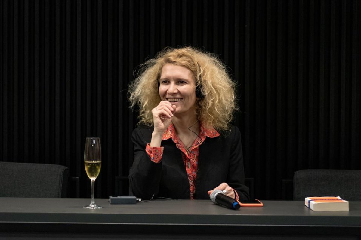 Especialista em Liderança Feminina lança livro contra a submissão social!