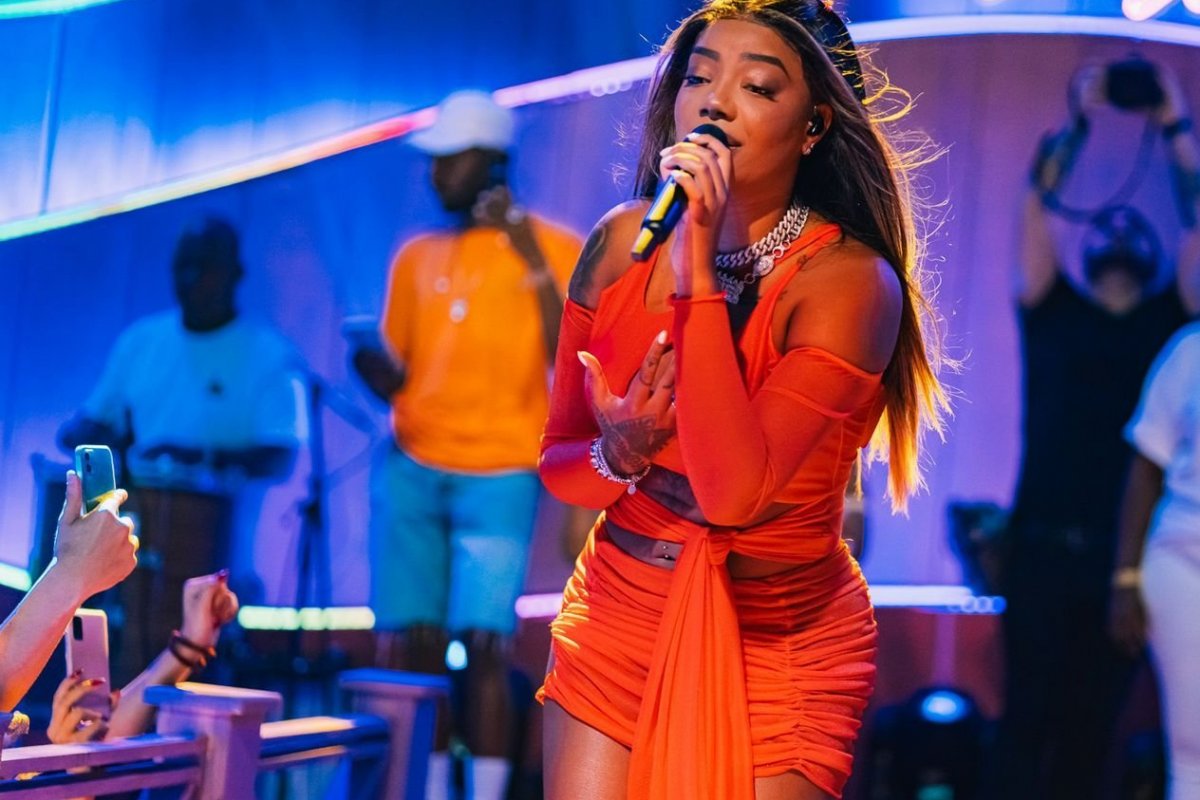 Justiça de SP mantém cachê de Ludmilla após suposta manifestação política durante show na Virada Paulista