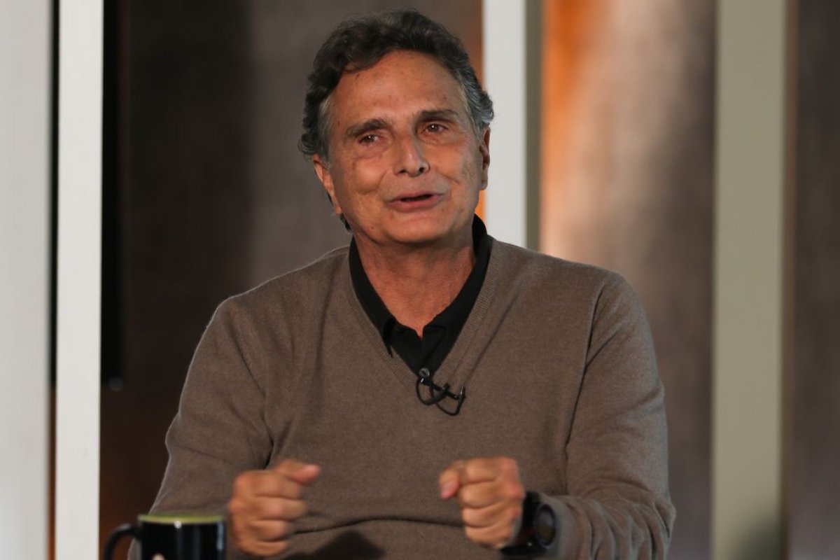 Ação contra declarações de Nelson Piquet é entregue à Justiça do DF