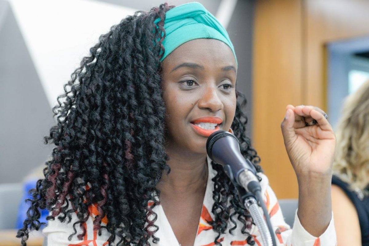 "Não quero ser estatística como Marielle", diz deputada Andréia de Jesus após reforço na segurança