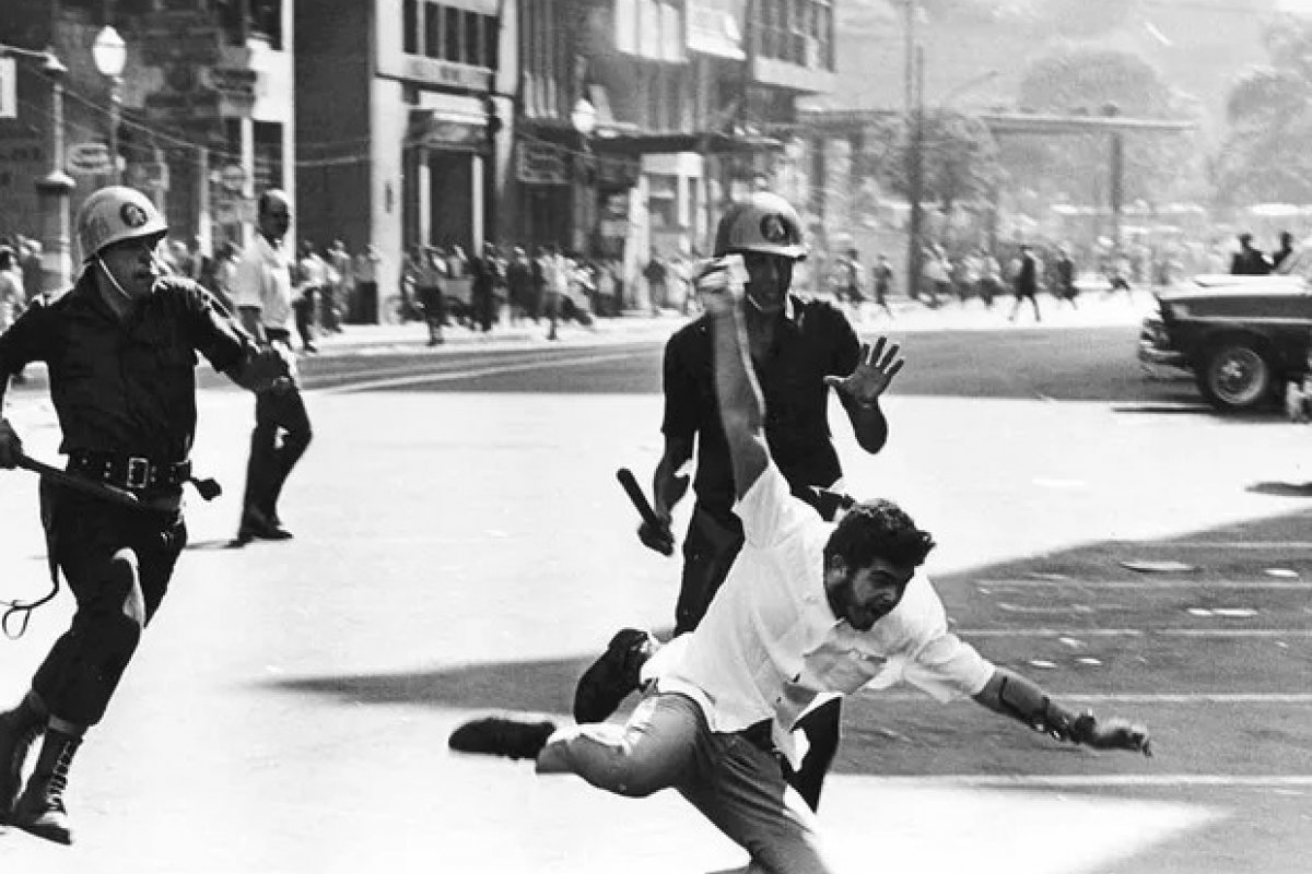 Governo abre processos para rever atos de anistia durante gestão de Lula