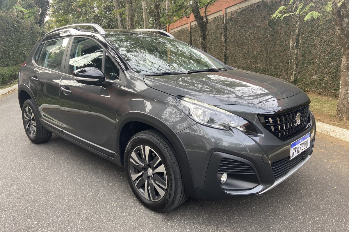 Peugeot 2008 recebe mudanças na linha 2023: conheça a Griffe THP