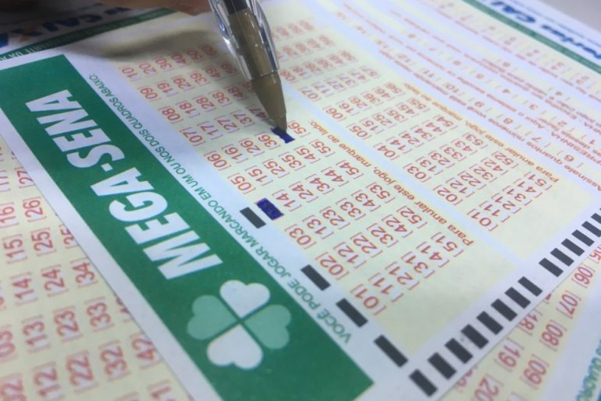 Mega-Sena: ninguém acerta as seis dezenas e prêmio vai a R$ 60 milhões