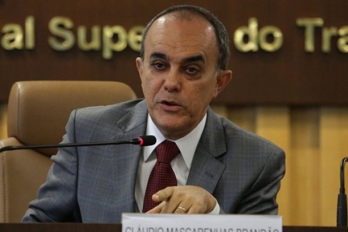 Ministro do TST participa dos 17 anos do Núcleo Jurídico e de Cidadania de Piatã!