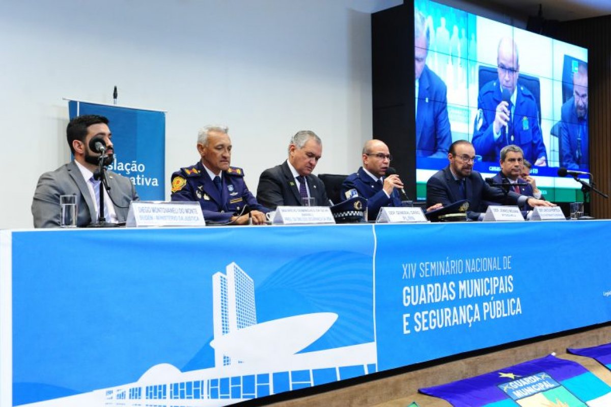 Guardas municipais pedem inclusão da categoria entre órgãos de segurança pública