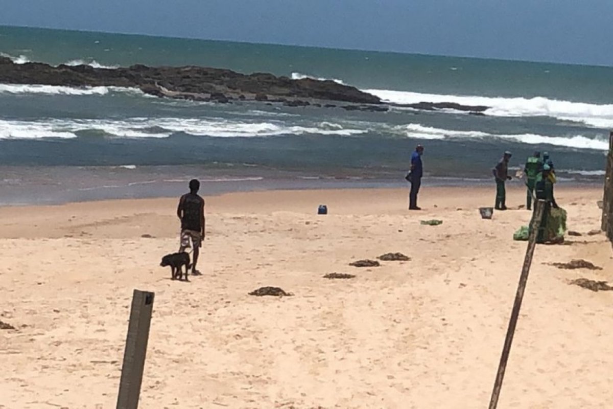 Manchas voltam a aparecer no Rio Vermelho e em Amaralina