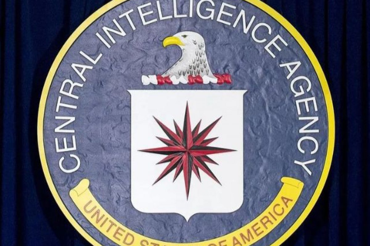 Ex-funcionário da CIA é condenado por “maior vazamento de dados da história da agência”
