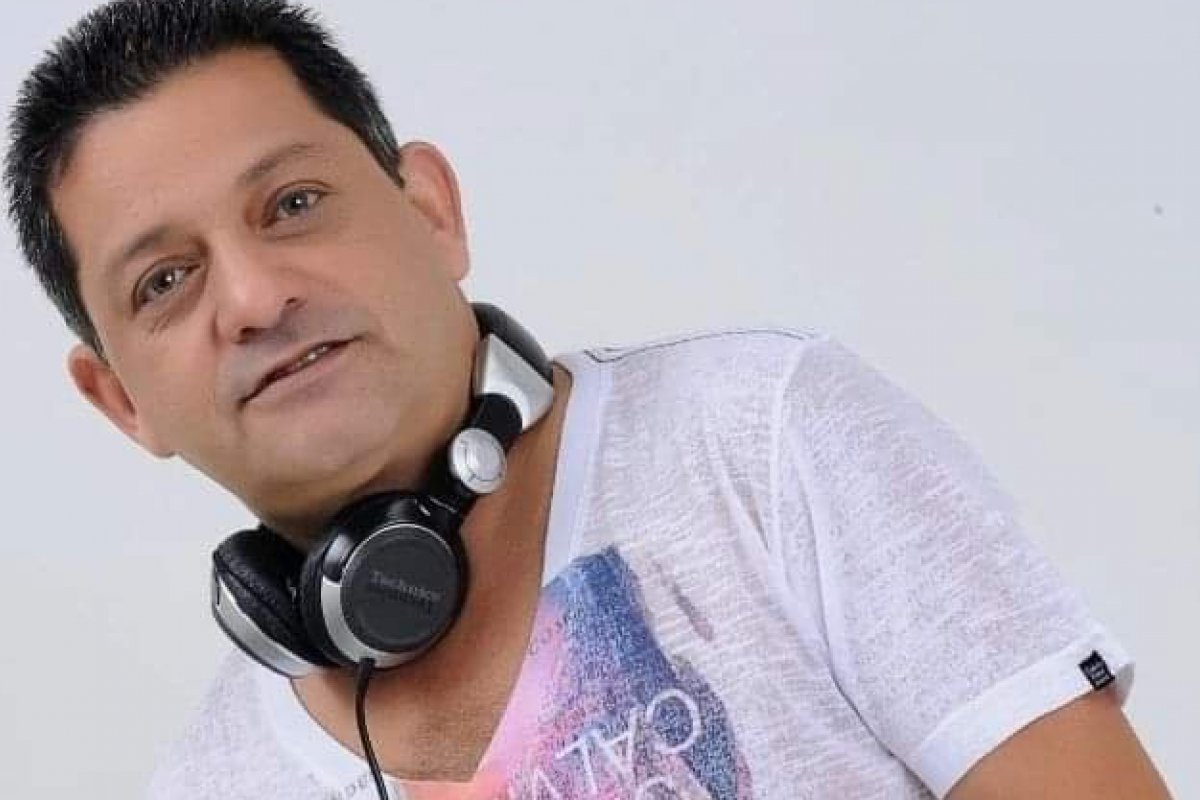 DJ Nenga leva o melhor dos anos 70,80,90 para Vilas do Atlântico!