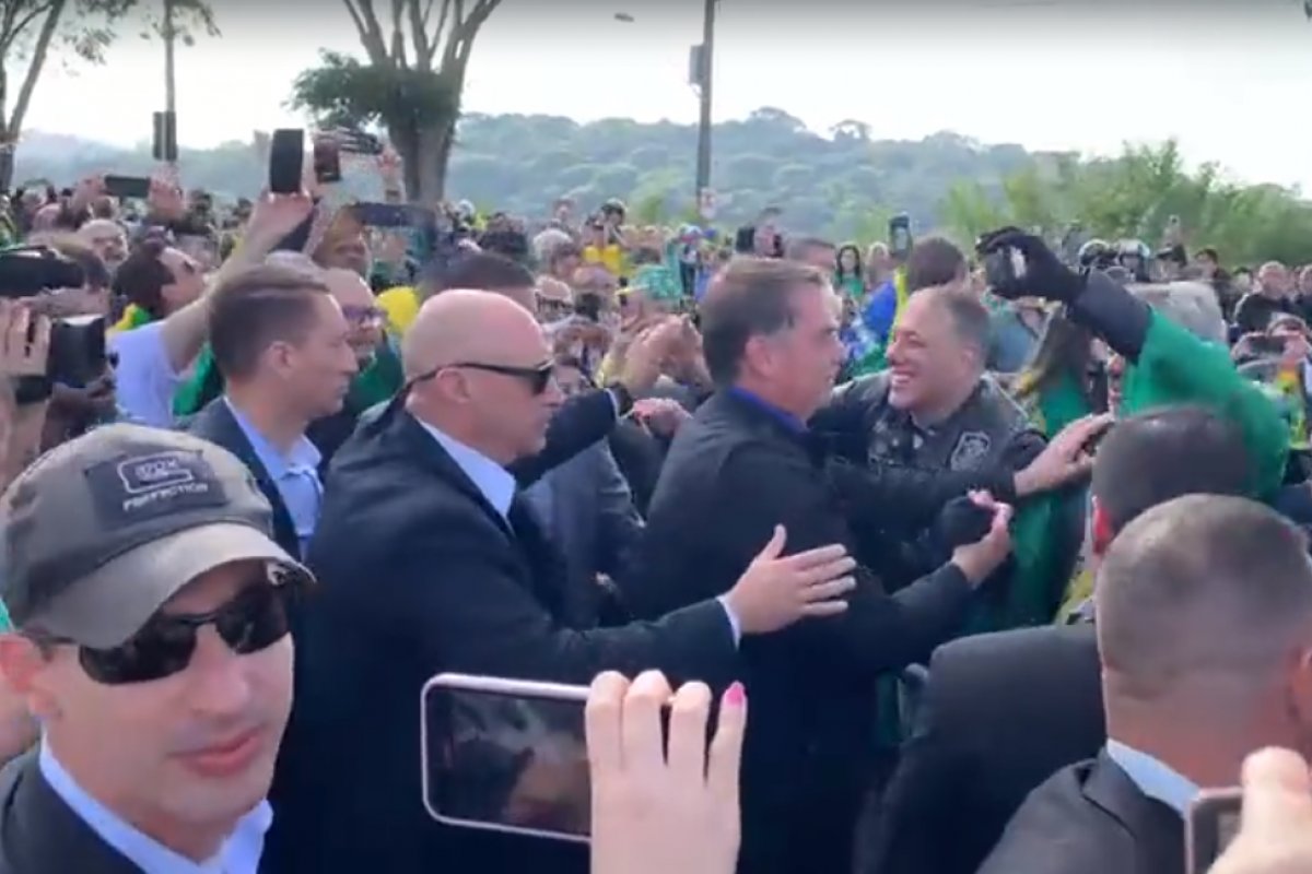Vídeo: Bolsonaro visita Juiz de Fora pela primeira vez desde atentado em 2018