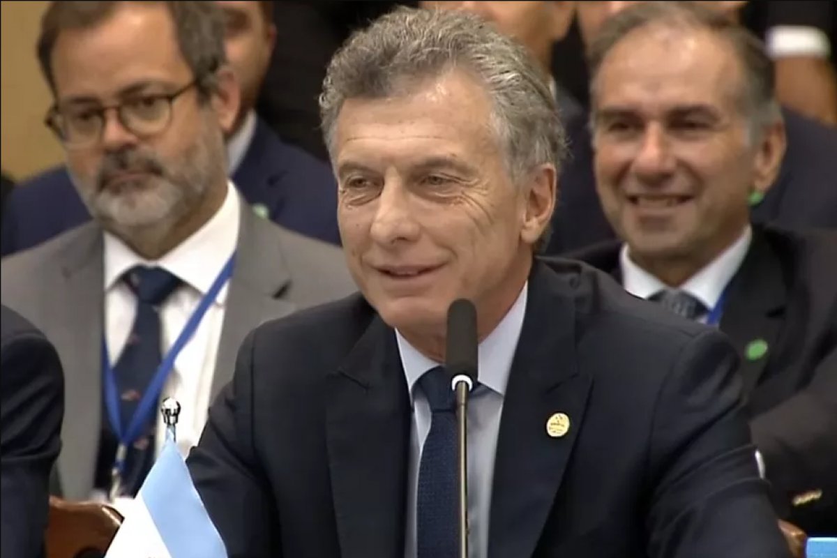 Acusação de espionagem contra o ex-presidente da Argentina é arquivada pela Justiça