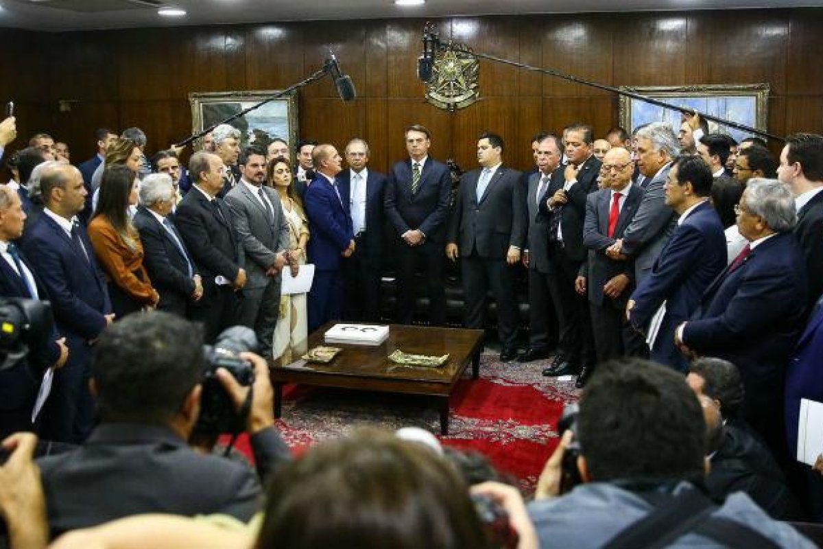 Pacto federativo prevê incorporar a municípios vizinhos cidades com até 5 mil habitantes