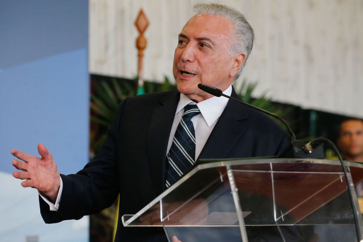 Temer diz que TSE errou ao convidar Forças Armadas para ajudar nas eleições
