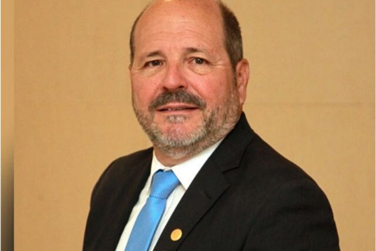 AHSEB tem nova diretoria para os próximos três anos!