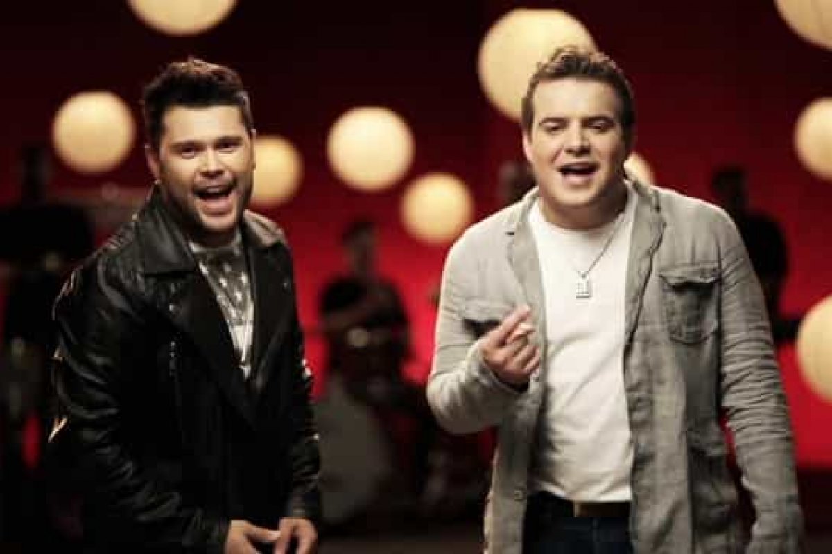 Novo DVD de Marcos e Belutti irá reunir sucessos dos anos 90