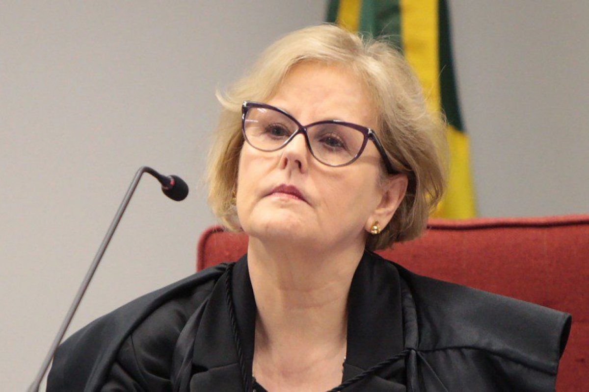 Rosa Weber será a relatora de ação contra Bolsonaro por críticas ao sistema eleitoral
