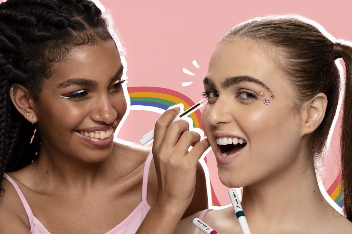 Delineador colorido: marca lança cinco opções para dar um toque de personalidade à maquiagem