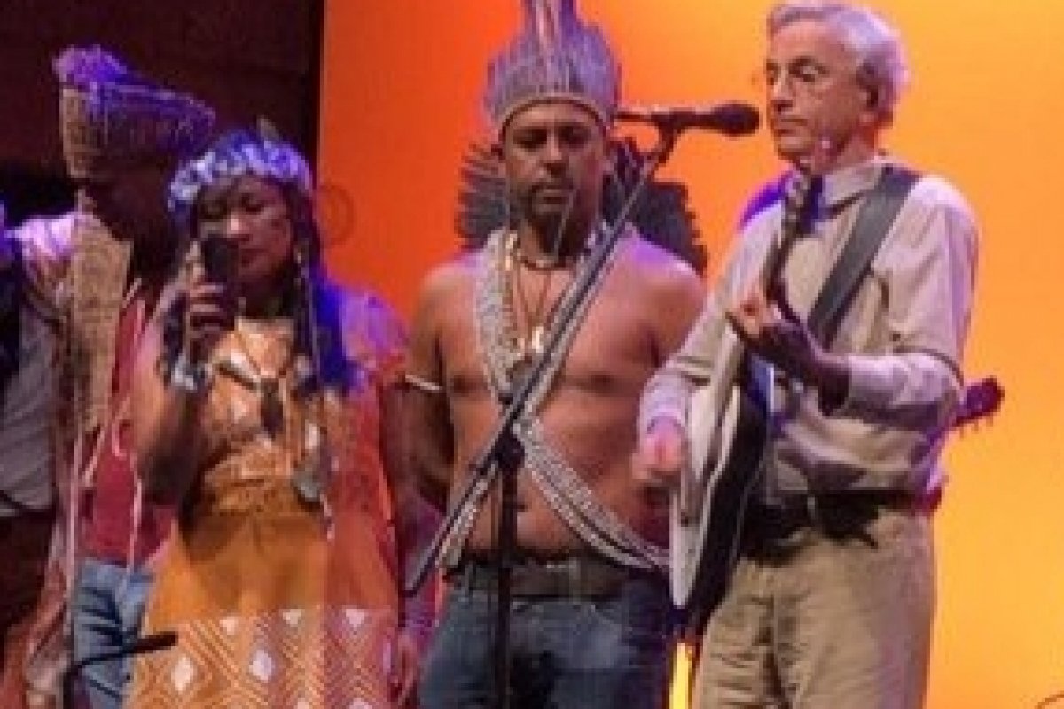 Lulu Santos, Caetano Veloso e Maria Gadú fazem show em prol da Amazônia!