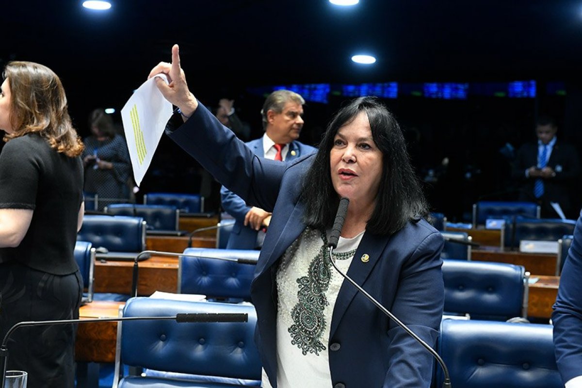 PEC que torna crime de feminicídio imprescritível pode ser votada nesta quarta