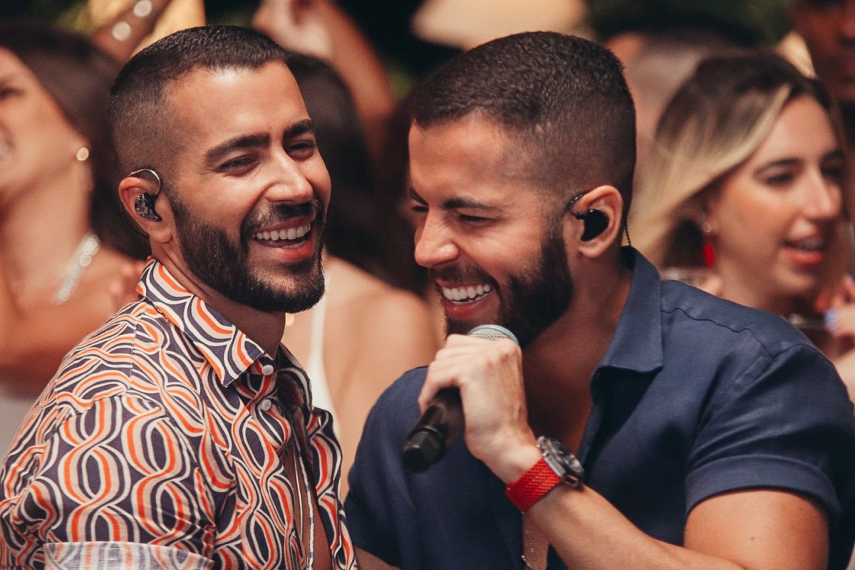 Rafa e Pipo Marques lançam projeto audiovisual "Axé em Samba 2", com participações de Bell, Durval e Armandinho!