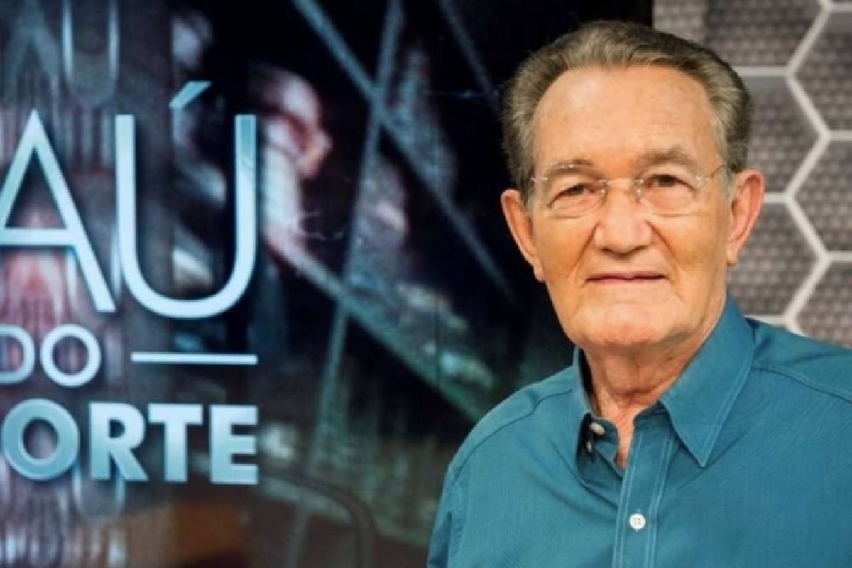 Léo Batista fecha contrato vitalício com a TV Globo!