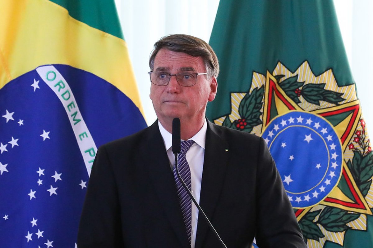PL diz ao TSE que reunião de Bolsonaro com embaixadores foi ato de governo
