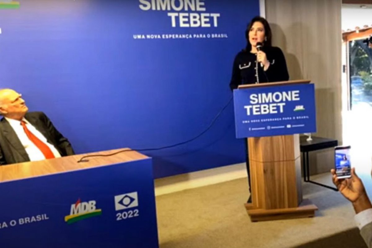 MDB confirma nome de Simone Tebet na disputa à Presidência