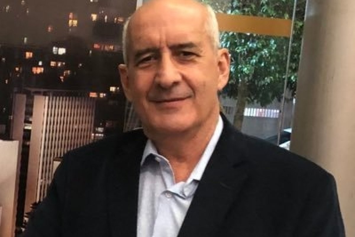 Notícias VERDADEIRAS do quarto andar do Palácio!