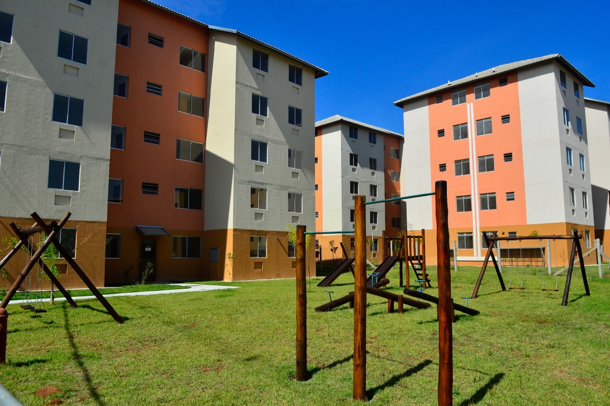 Governo libera R$ 359,3 milhões para obras de moradias populares