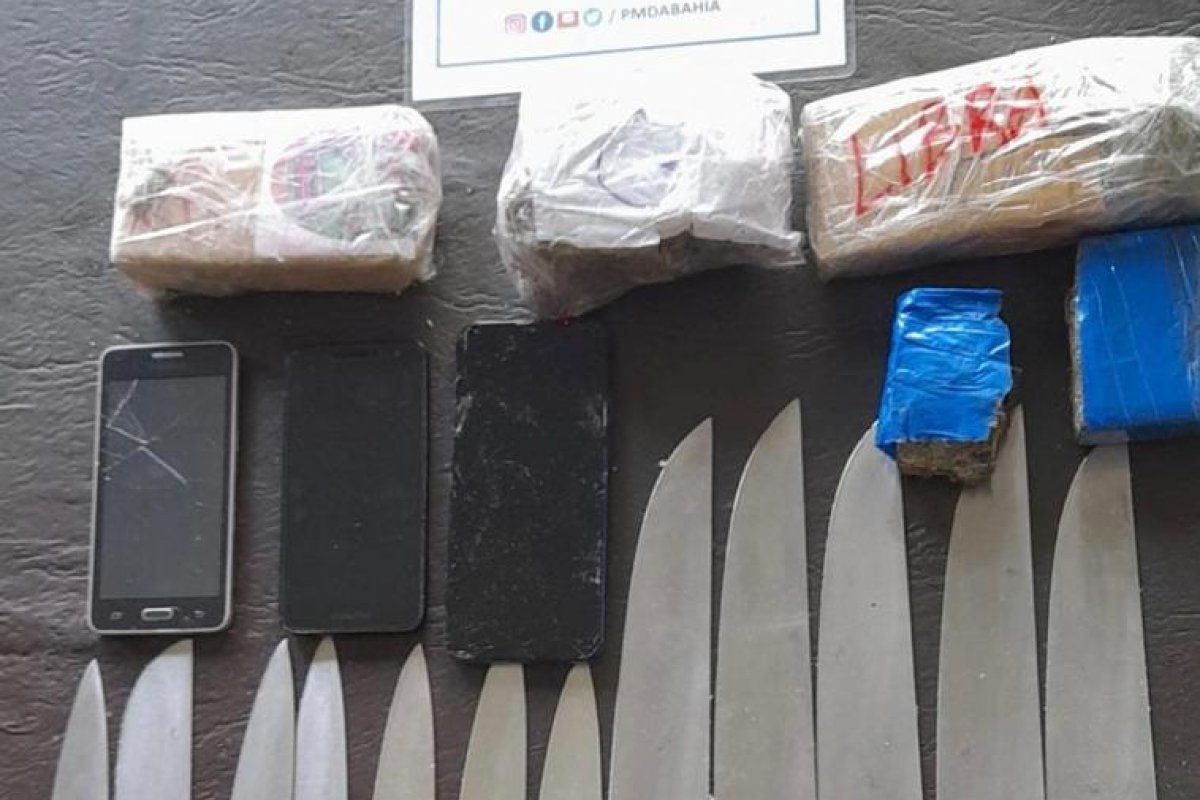 Salvador: grupo tenta arremessar facas para presídio; policiais detêm ação
