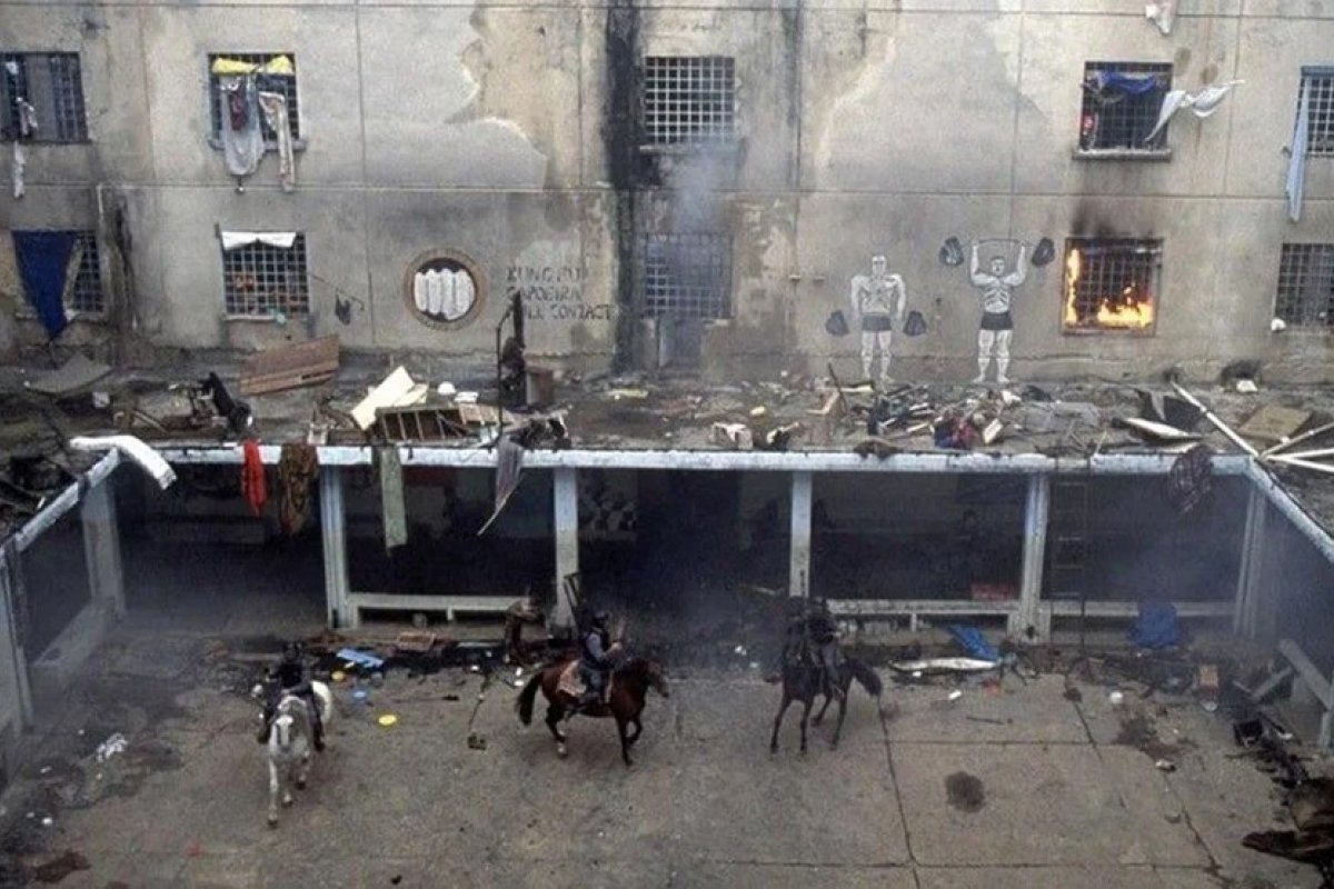 Massacre do Carandiru: Comissão aprova projeto que anistia policiais envolvidos na chacina