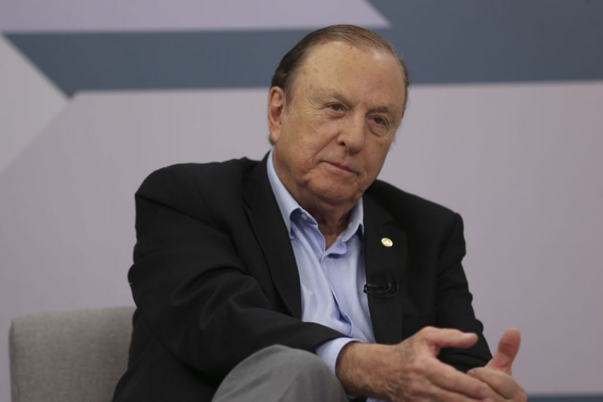 José Maria Eymael oficializa candidatura a presidência da República