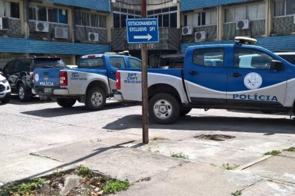 Dois homens morrem em acidente de trânsito na BR-324, em Feira de Santana