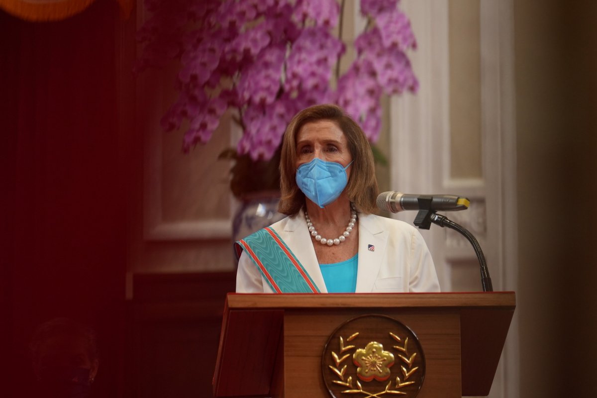 China envia aviões de combate contra defesas de Taiwan após visita de Nancy Pelosi