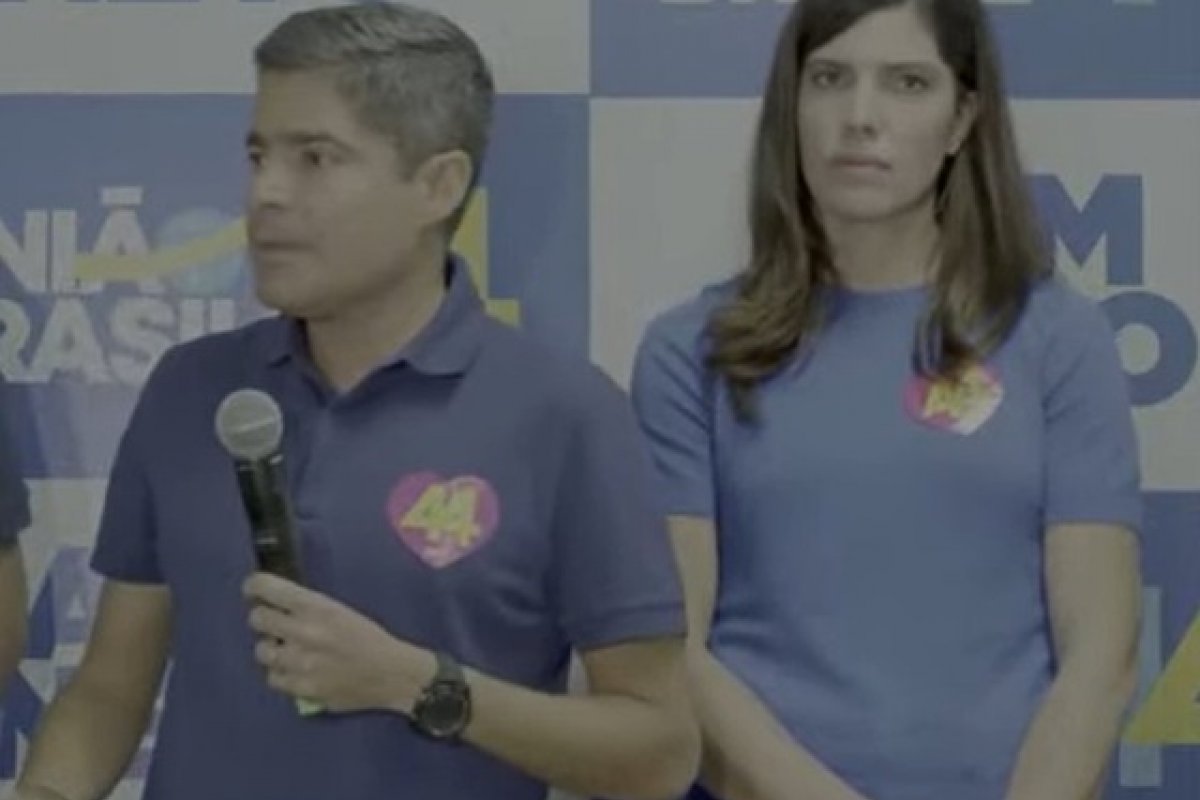 Neto anuncia Ana Coelho como pré-candidata a vice-governadora; veja