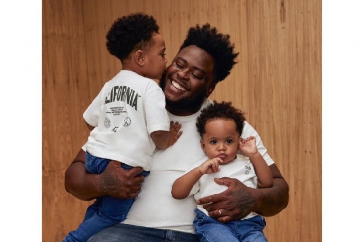 Renner convida Paulo André, Júlio Rocha e Lucas Silveira para campanha sobre afeto participativo!