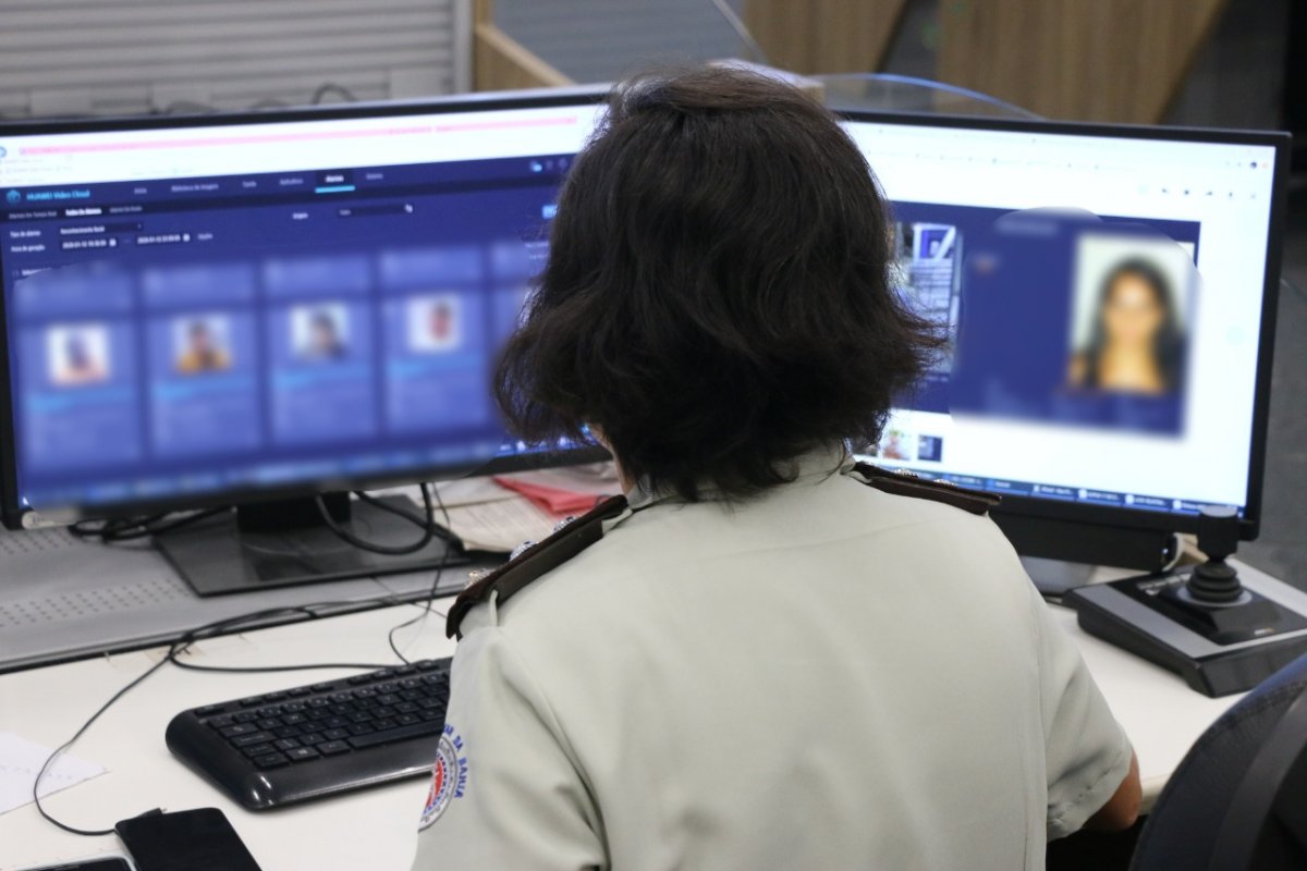 Dupla procurada por lavagem de dinheiro e estelionato é presa com auxílio do Reconhecimento Facial na Bahia