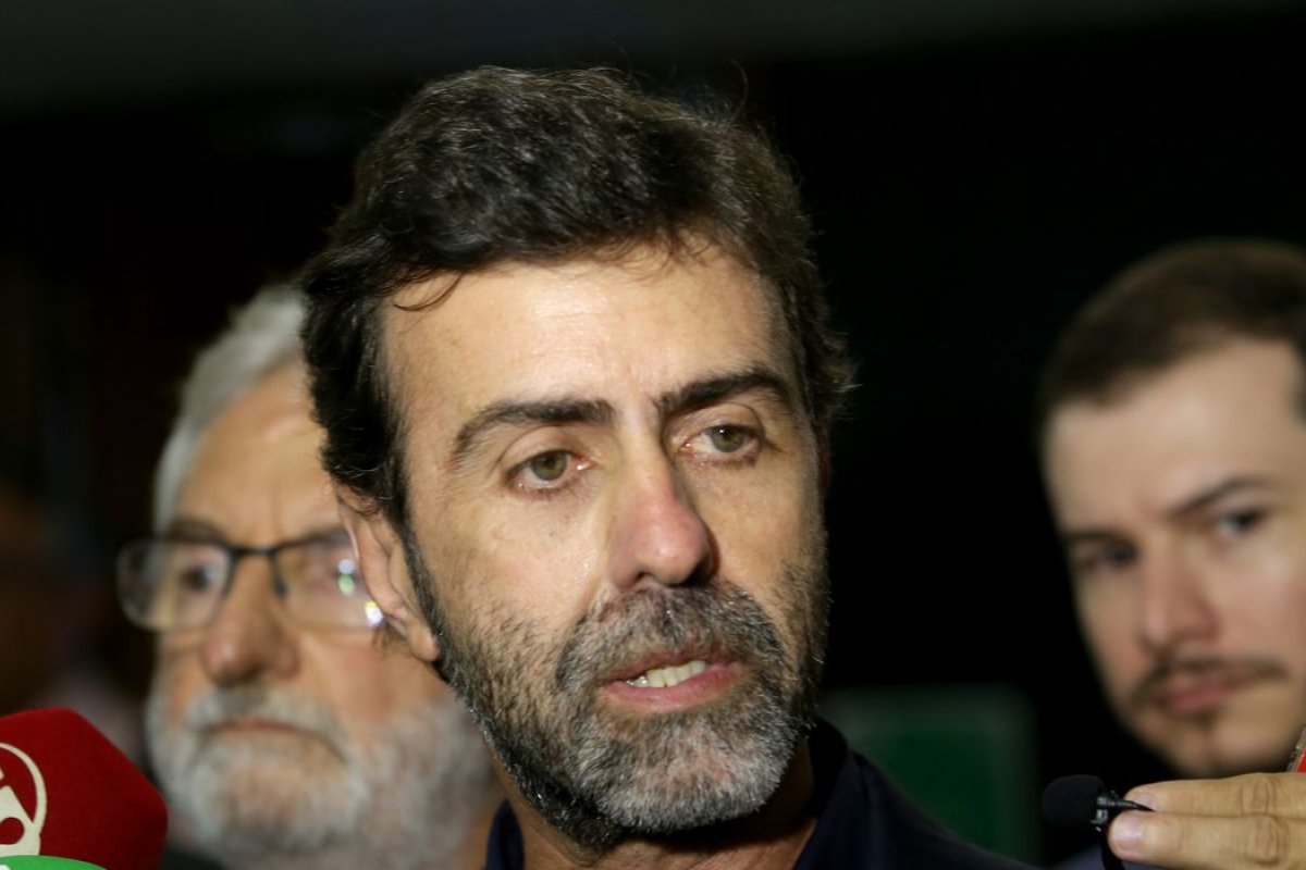 Eleições: PT decide ficar na chapa de Marcelo Freixo com palanque único no Rio para Lula