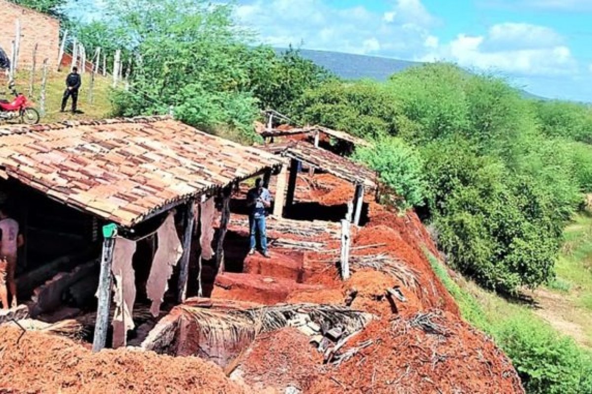 Ministério Público do Trabalho firma nove ajustes para combater insalubridade em curtumes de Tucano (BA)