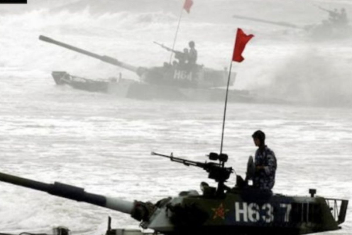 Em simulação de defesa contra ataque chinês, Taiwan inicia manobras militares com munição real nesta terça (8)