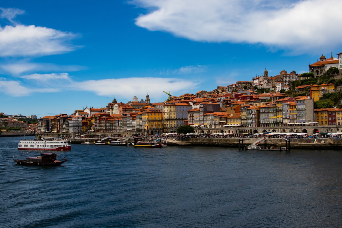 Número de brasileiros em Portugal cresce 23% em 6 meses e bate recorde