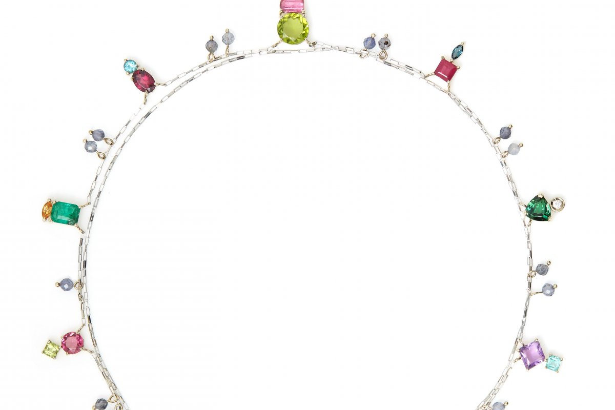 Carolina Neves revela a pedra do mês de agosto, o Peridoto!